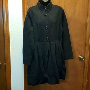 XL Metrostyle Pleated Coat
